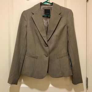 The Limited tan beige blazer, size 4